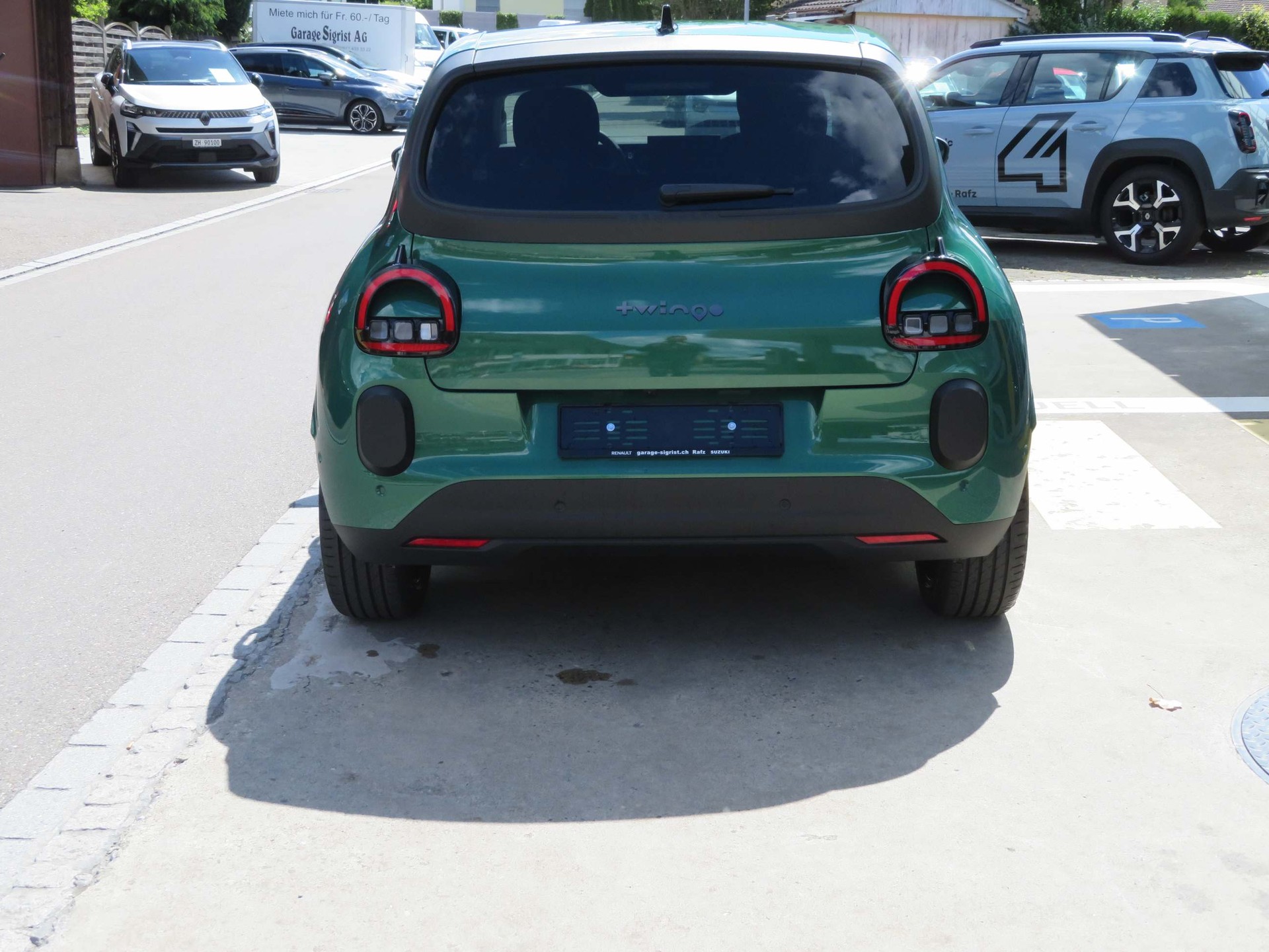 RENAULT Twingo E-Tech Urban Range techno-image-6