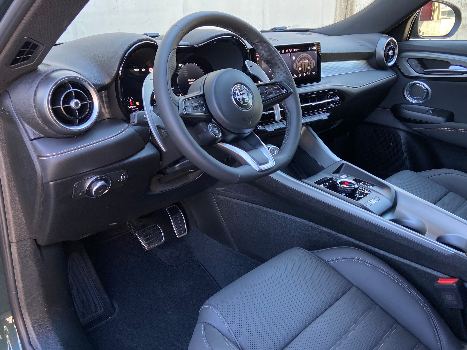 ALFA ROMEO Tonale 1.5 Hybrid Veloce Tech Premium MY26-image-4