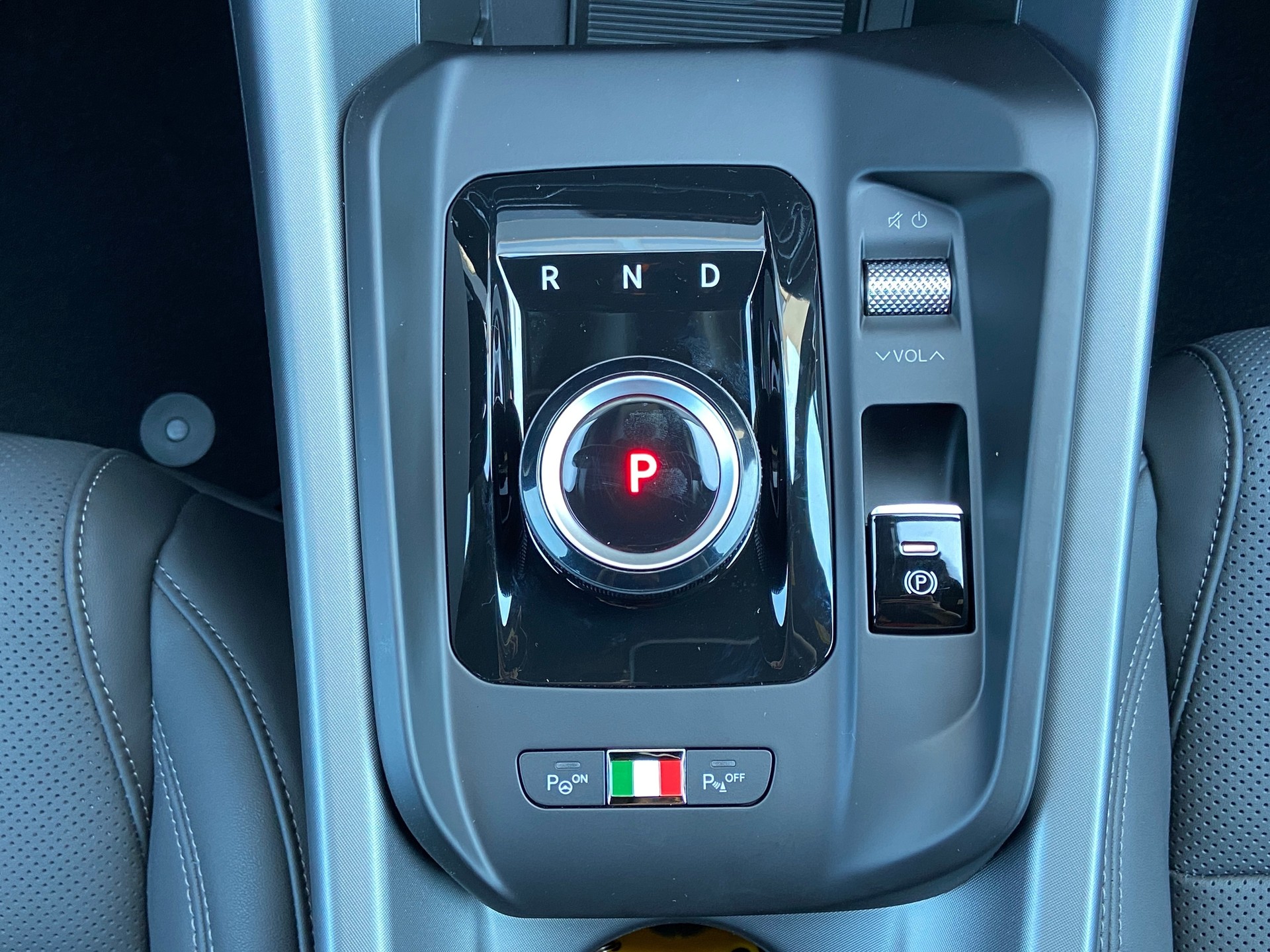 ALFA ROMEO Tonale 1.5 Hybrid Veloce Tech Premium MY26-image-9