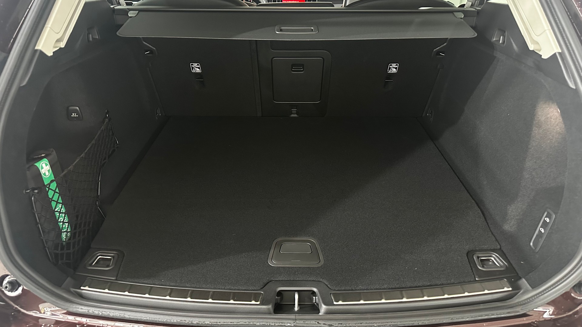 VOLVO XC60 2.0 T8 TE Ultra Dark eAWD-image-6