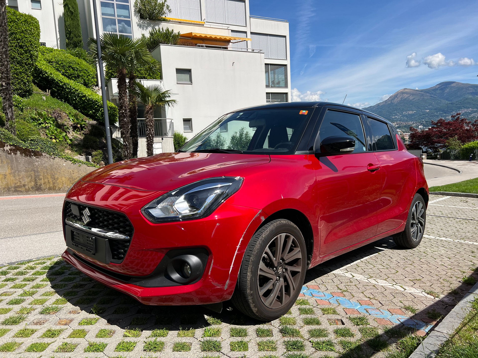 SUZUKI 1.2 Compact Top Hybrid-image-2