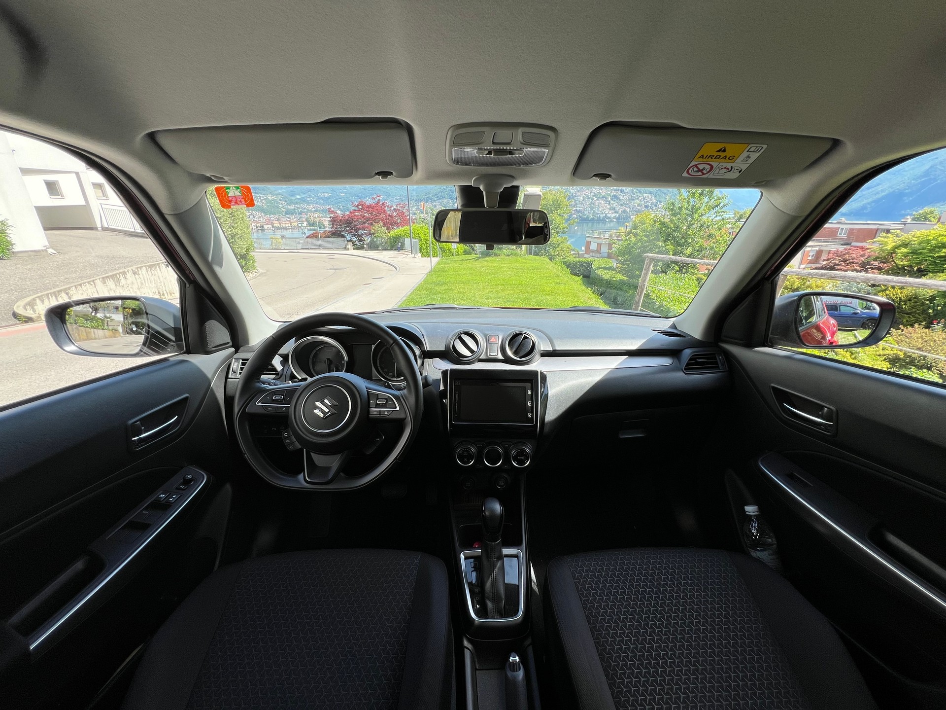 SUZUKI 1.2 Compact Top Hybrid-image-3