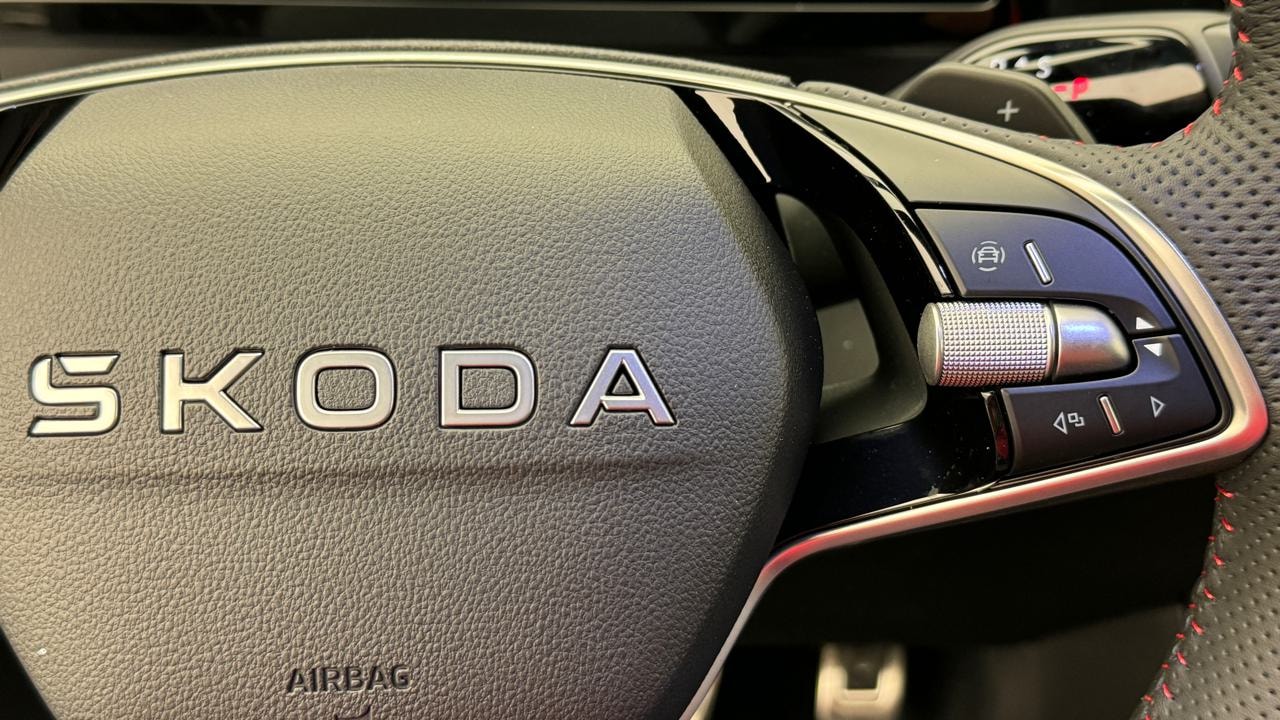 SKODA Kodiaq 2.0 TSI RS 4x4-image-9