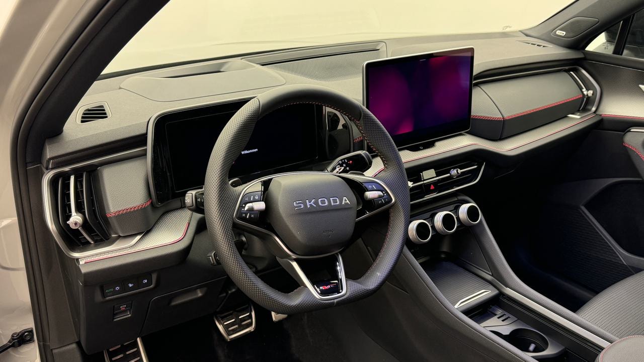 SKODA Kodiaq 2.0 TSI RS 4x4-image-6