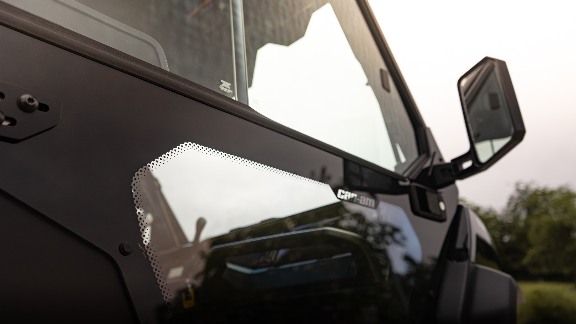 CAN-AM HD11 XU-image-15