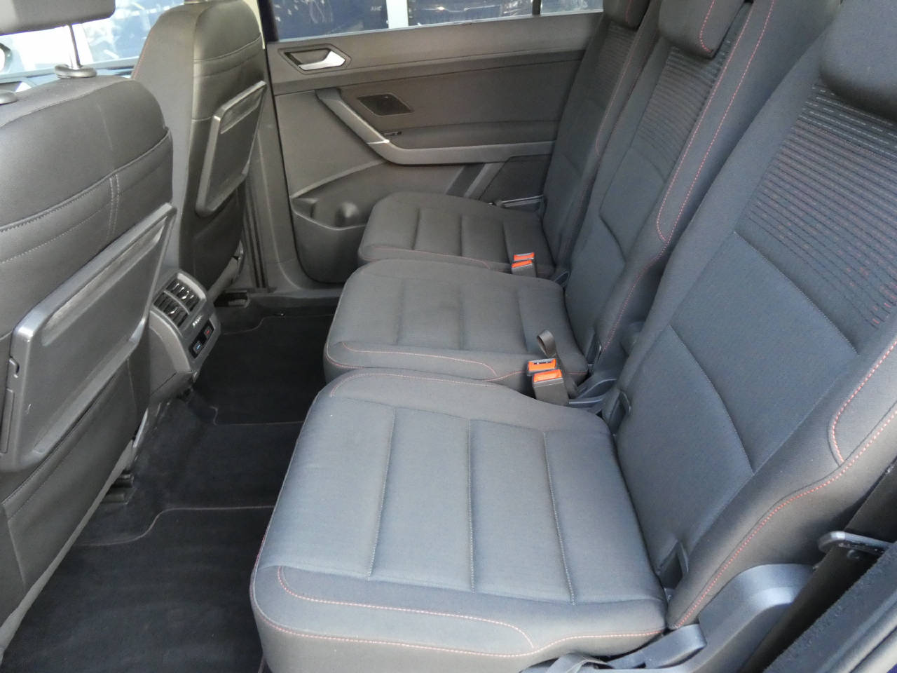 VW Touran 1.4 TSI Sound DSG-image-10