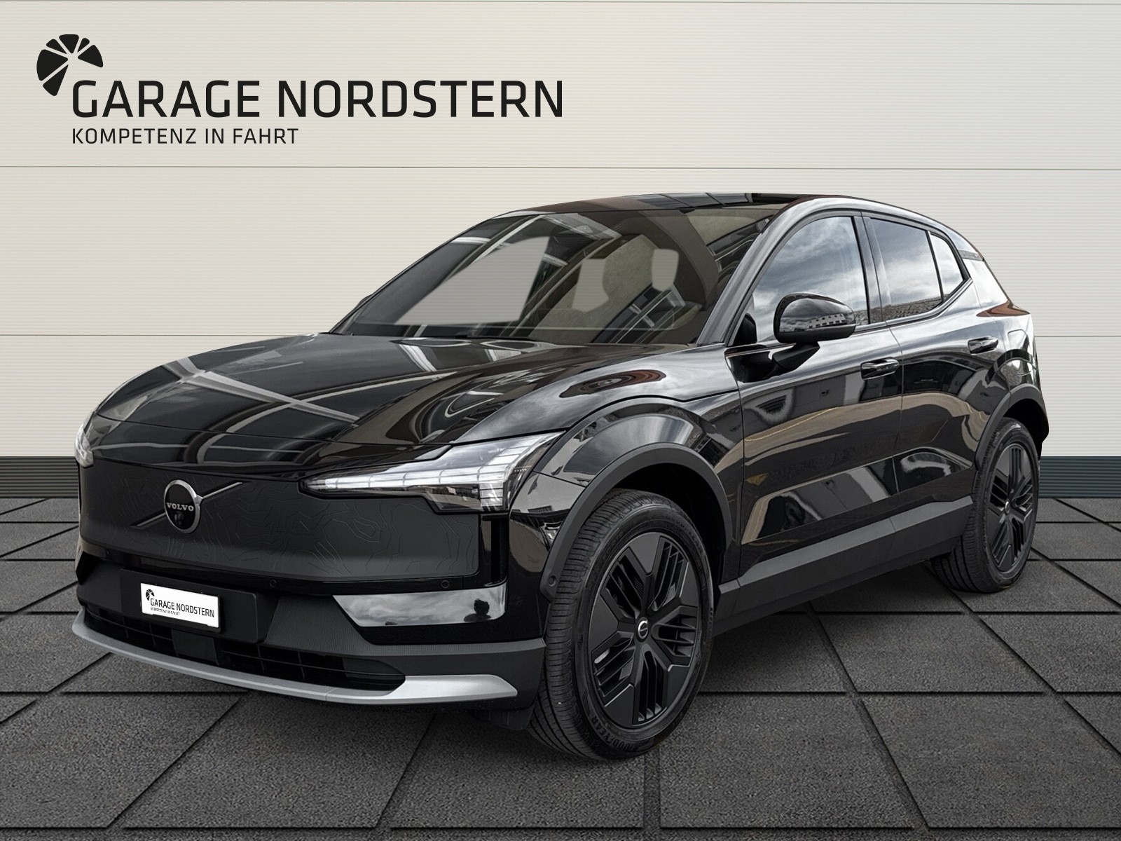 VOLVO EX30 CC E60 Twin Performance AWD-image-0