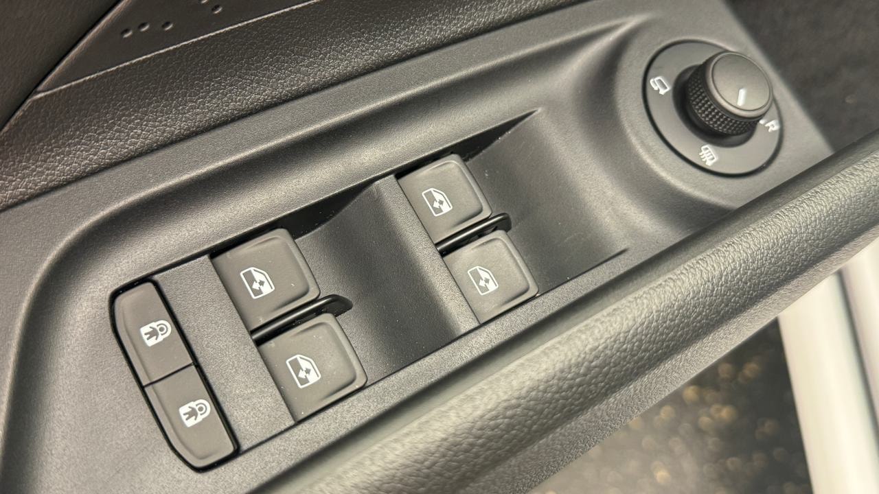 SKODA Enyaq 85x Sportline 4x4-image-8