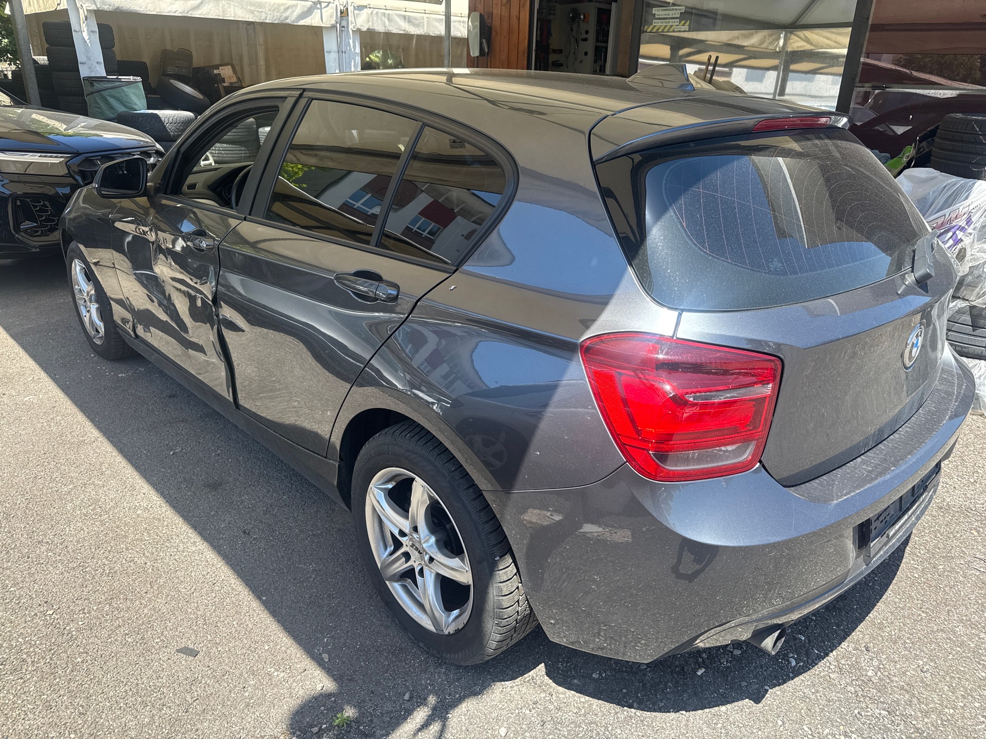 BMW 116i Steptronic-image-8