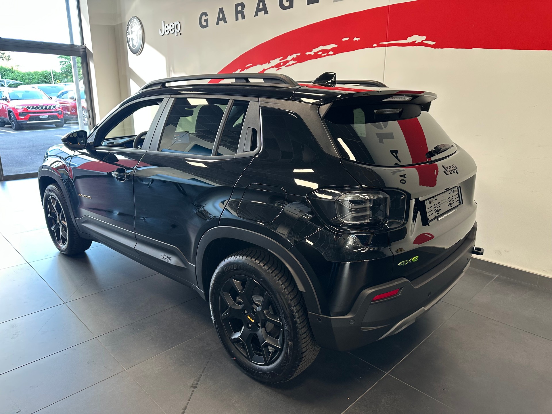 JEEP Avenger 1.2 Turbo MHEV The North Face 4xe-image-14