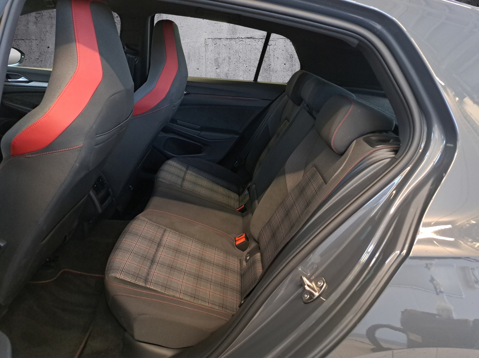 VW Golf VIII 2.0 TSI GTI DSG-image-23