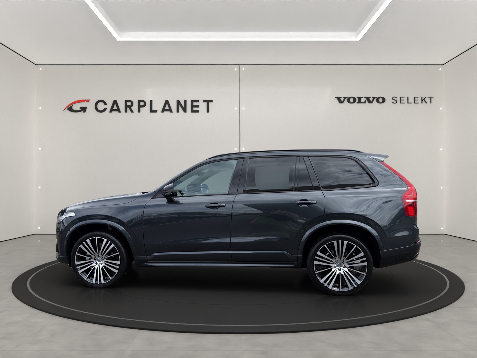 VOLVO XC90 2.0 B5 MH R-Design 7P. AWD-image-1