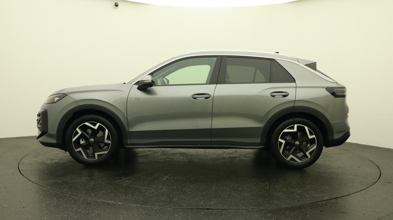 VW T-Roc 1.5 eTSI mHEV R-Line DSG-image-1