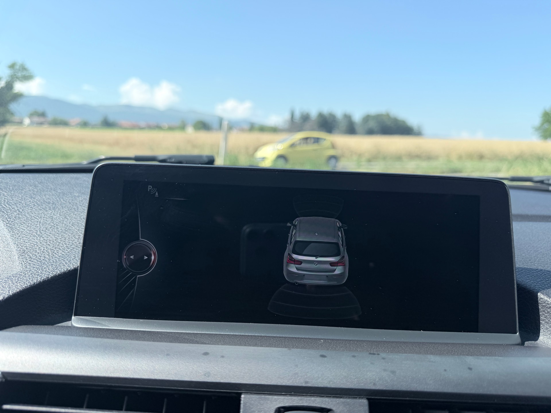 BMW 120d xDrive M Sport Steptronic-image-11