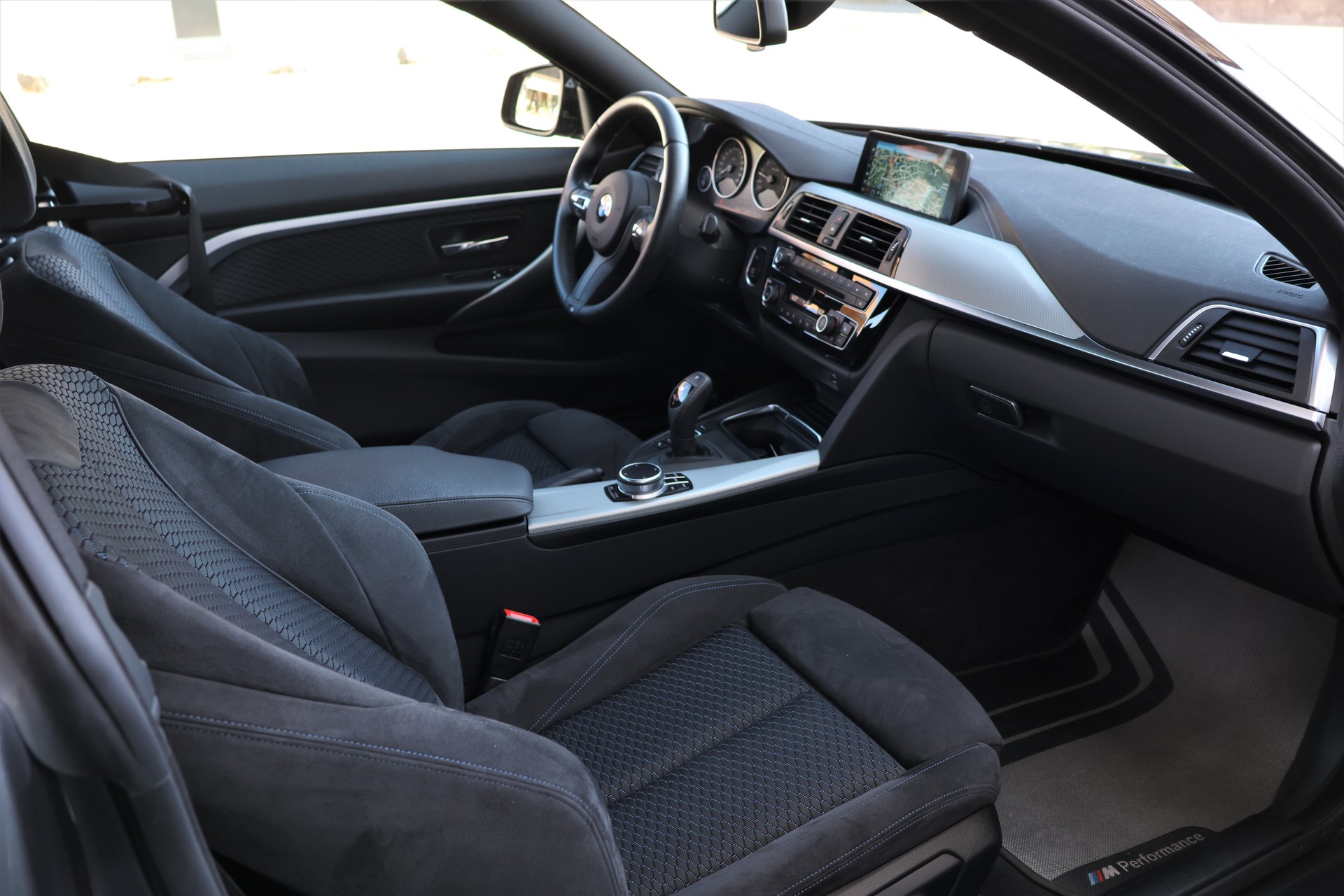 BMW 440i Coupé xDrive M Sport Steptronic (CH)-image-17