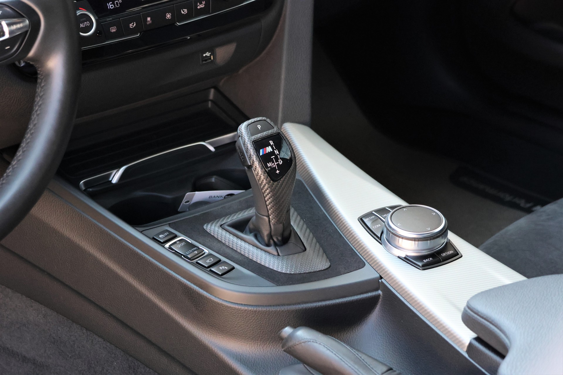 BMW 440i Coupé xDrive M Sport Steptronic (CH)-image-10