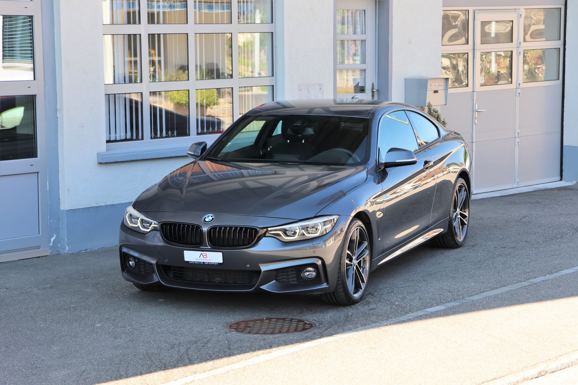 BMW 440i Coupé xDrive M Sport Steptronic (CH)-image-0