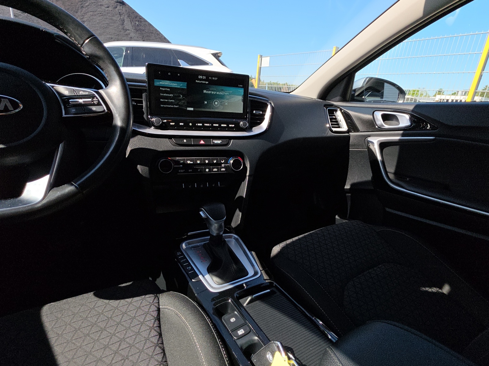 KIA Ceed Sportswagon 1.6 GDi Plug-in Hybrid Power DCT-image-12