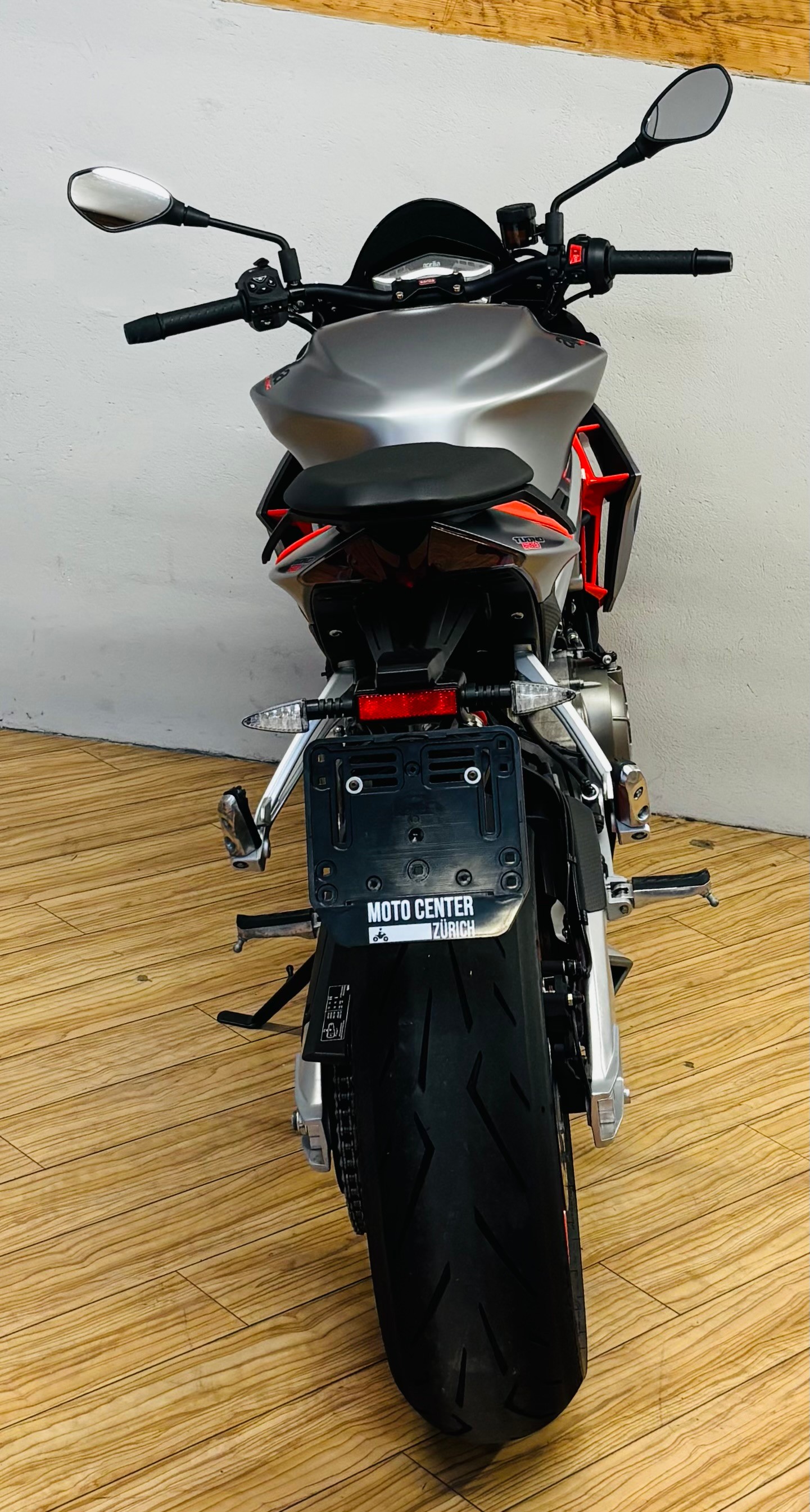 APRILIA Tuono 660 (35kw)-showroom-element-3