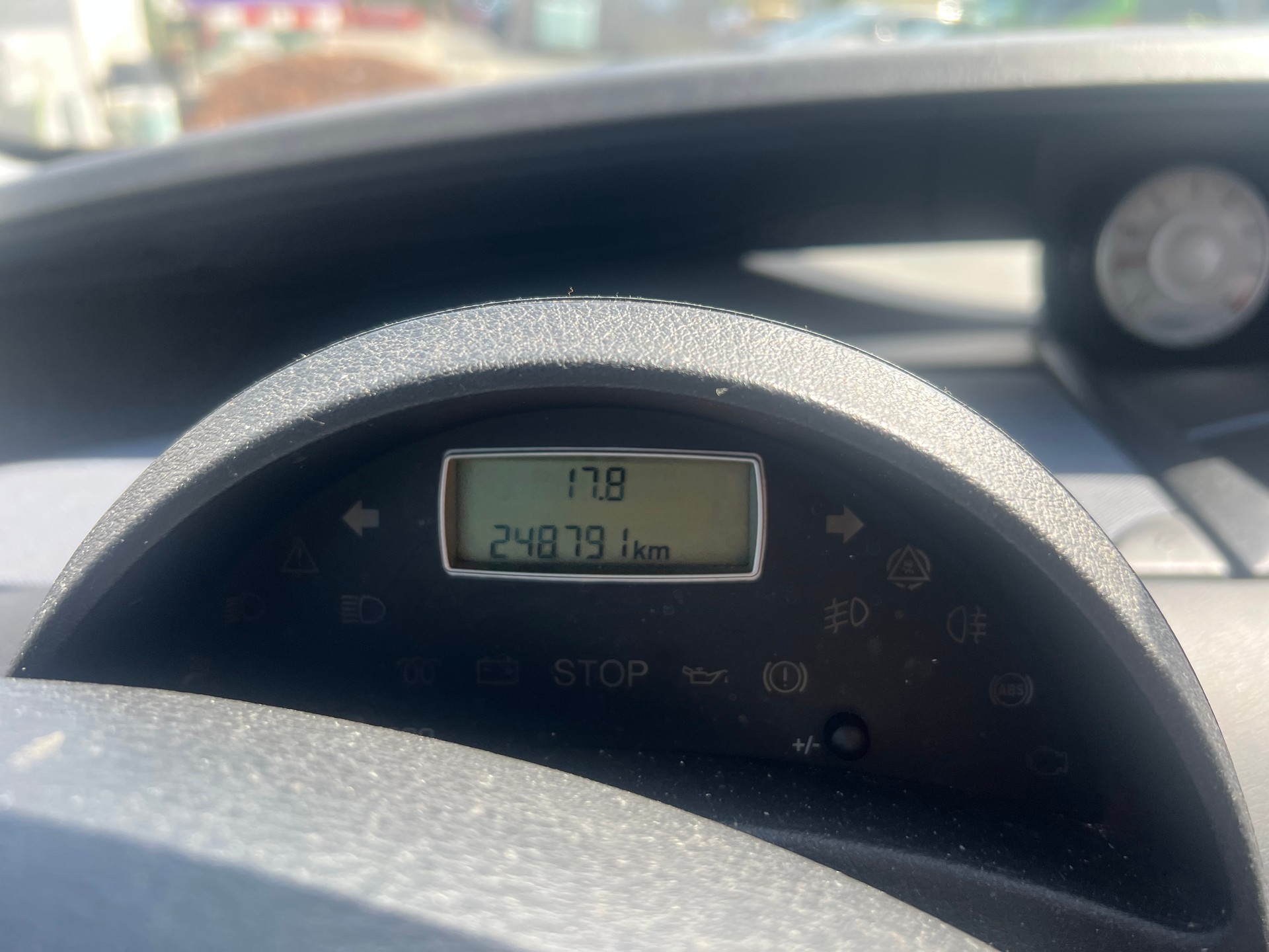 CITROEN C8 2.0 16V Exclusive-image-13