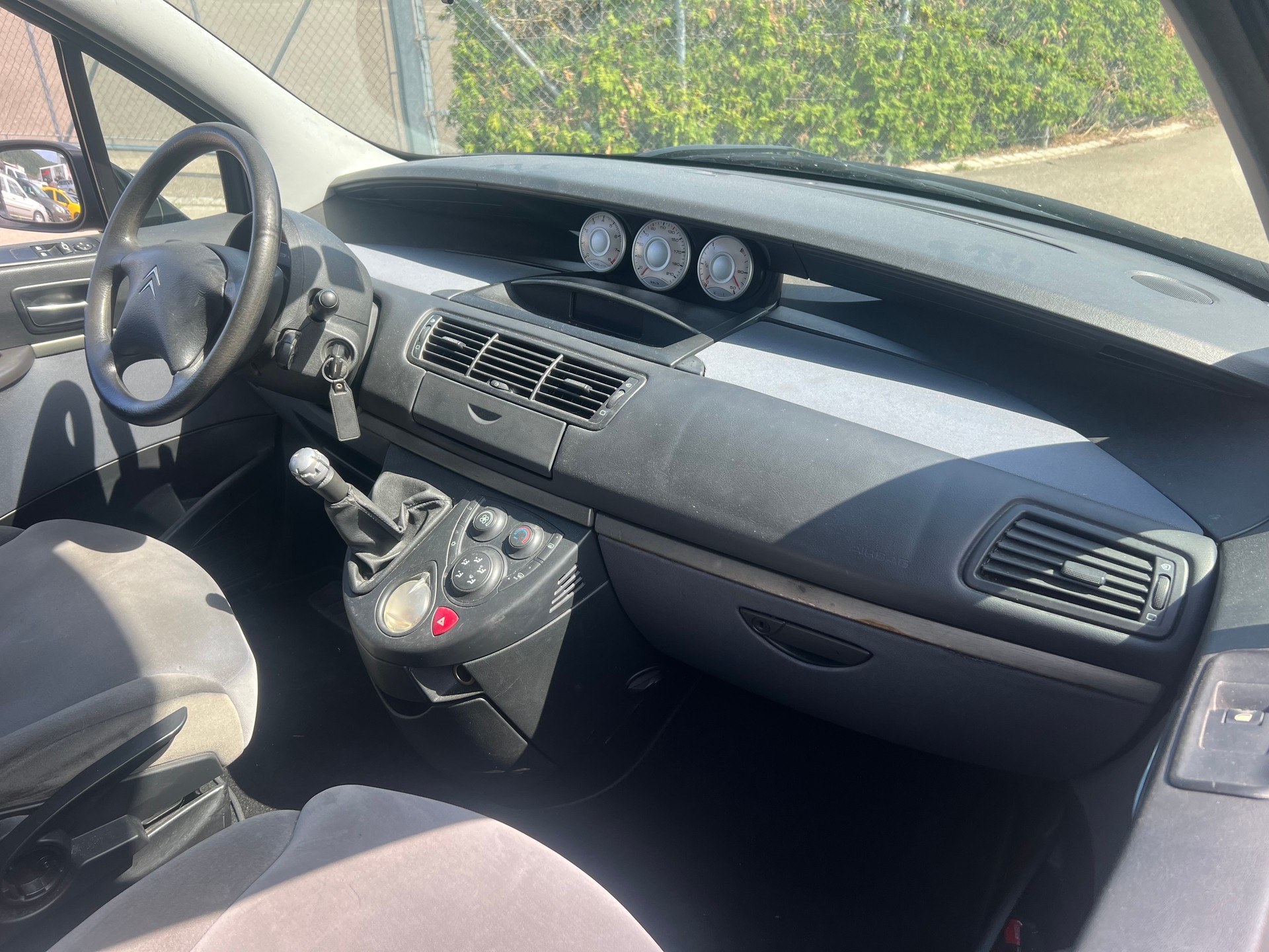 CITROEN C8 2.0 16V Exclusive-image-10