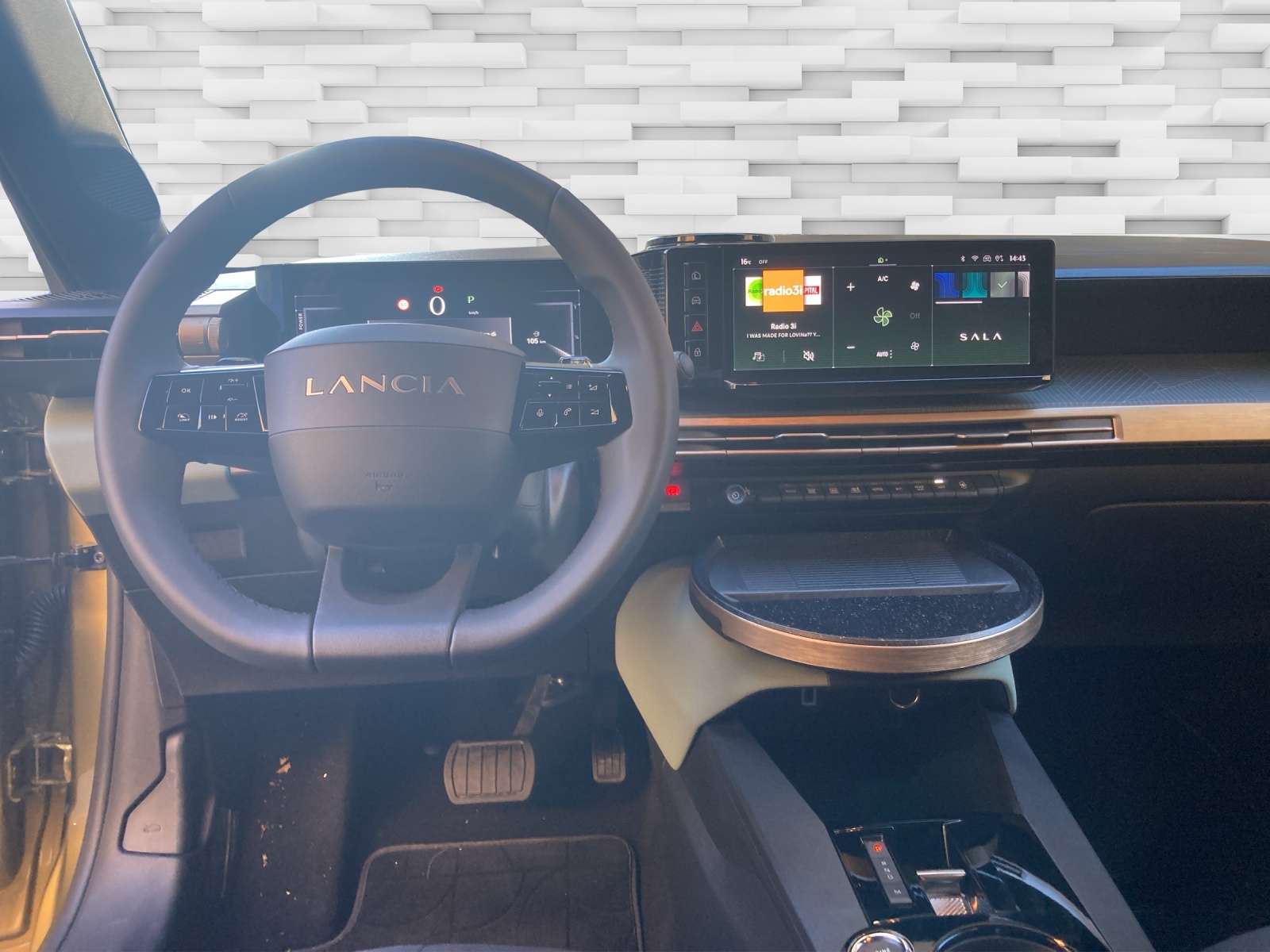 LANCIA YPSILON-image-11