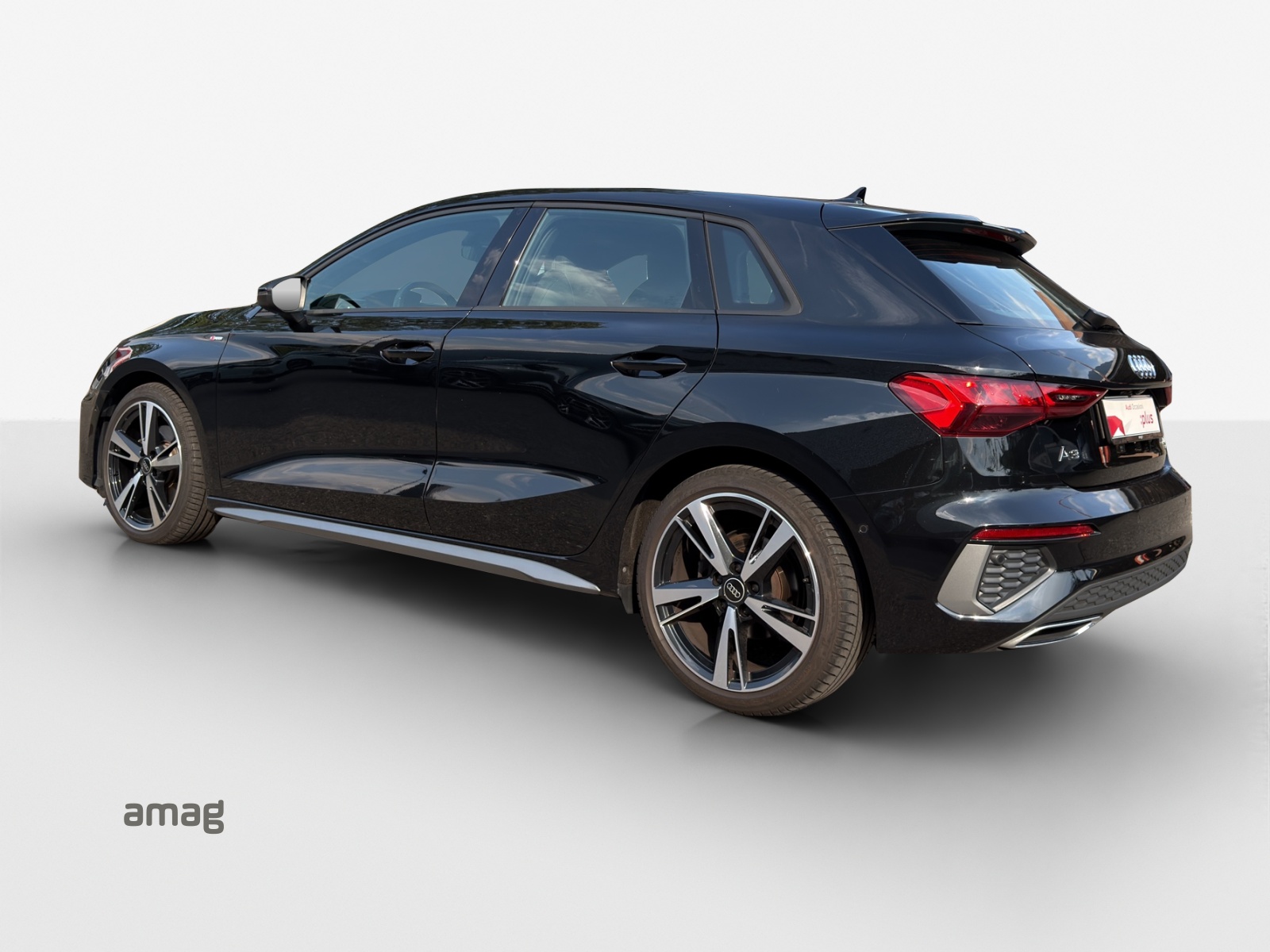 AUDI A3 Sportback 40 TFSI S line quattro S-tronic-showroom-element-2