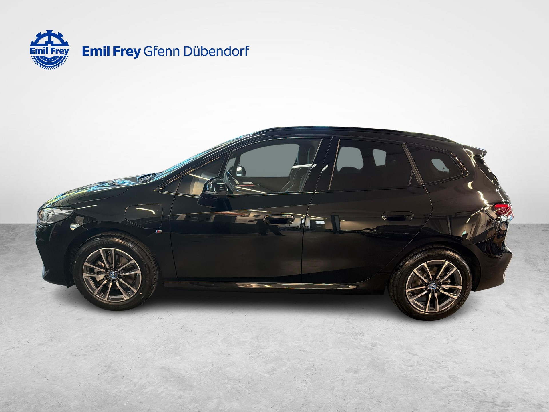 BMW 225e xDrive paddles Active Tourer-image-6