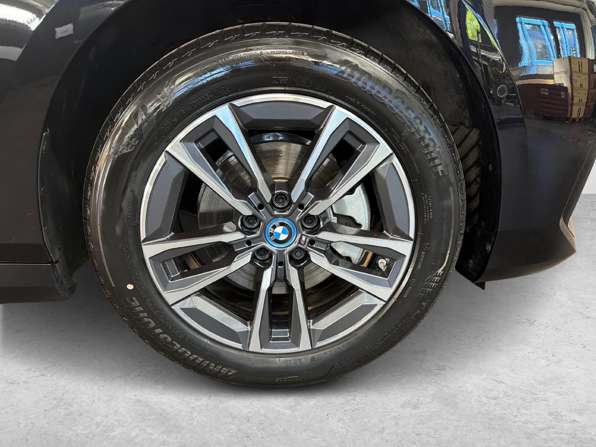 BMW 225e xDrive paddles Active Tourer-image-10