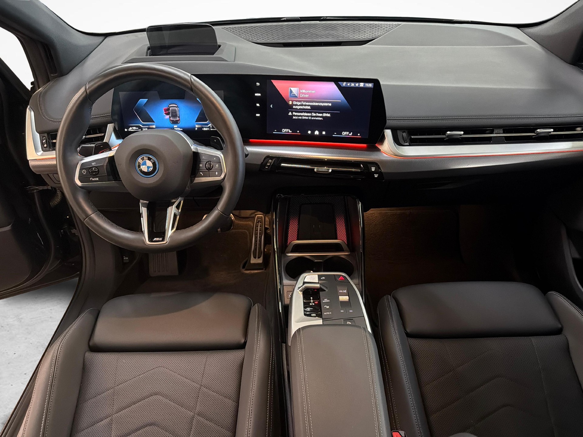 BMW 225e xDrive paddles Active Tourer-image-12
