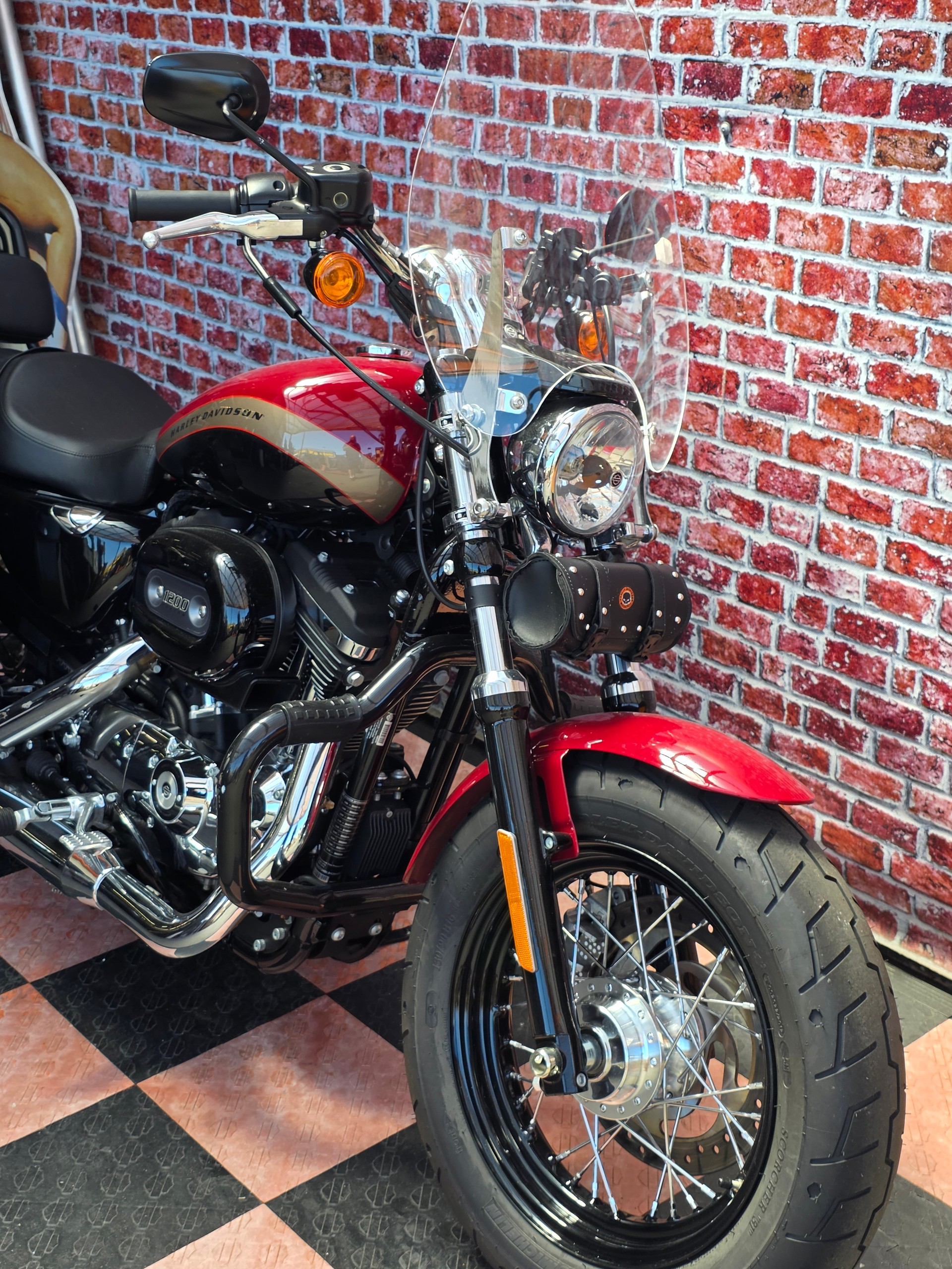 HARLEY-DAVIDSON XL 1200 C Sportster Custom ABS-image-4