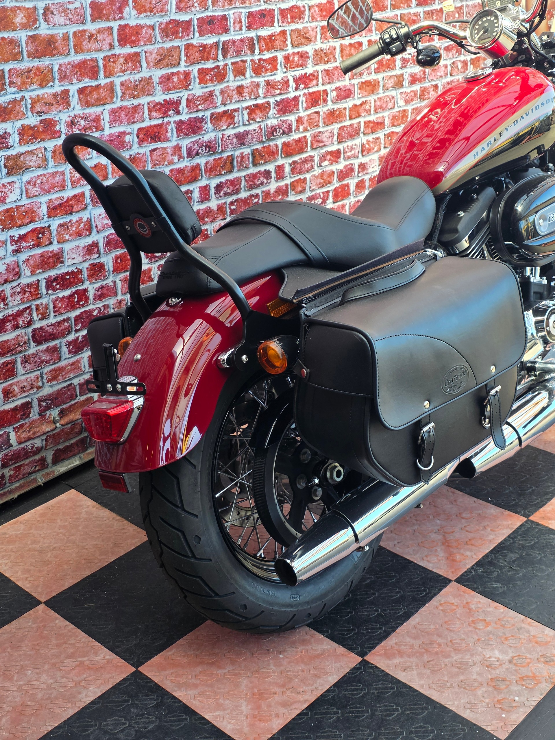 HARLEY-DAVIDSON XL 1200 C Sportster Custom ABS-image-7