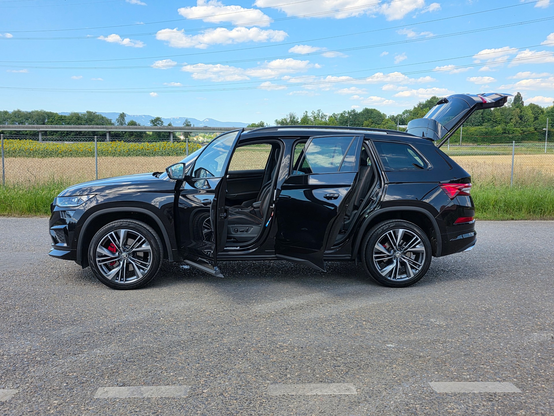 SKODA Kodiaq 2.0 TSI 4x4 RS / 7 Plätzer / AHK 2000kg-image-3