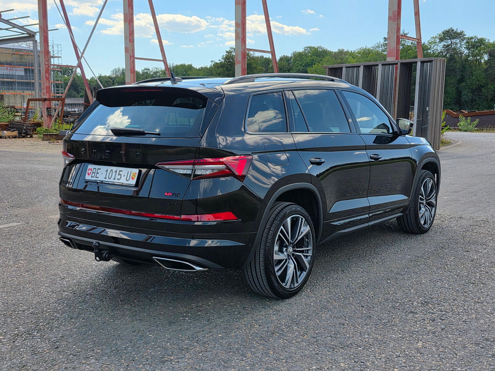 SKODA Kodiaq 2.0 TSI 4x4 RS / 7 Plätzer / AHK 2000kg-image-5