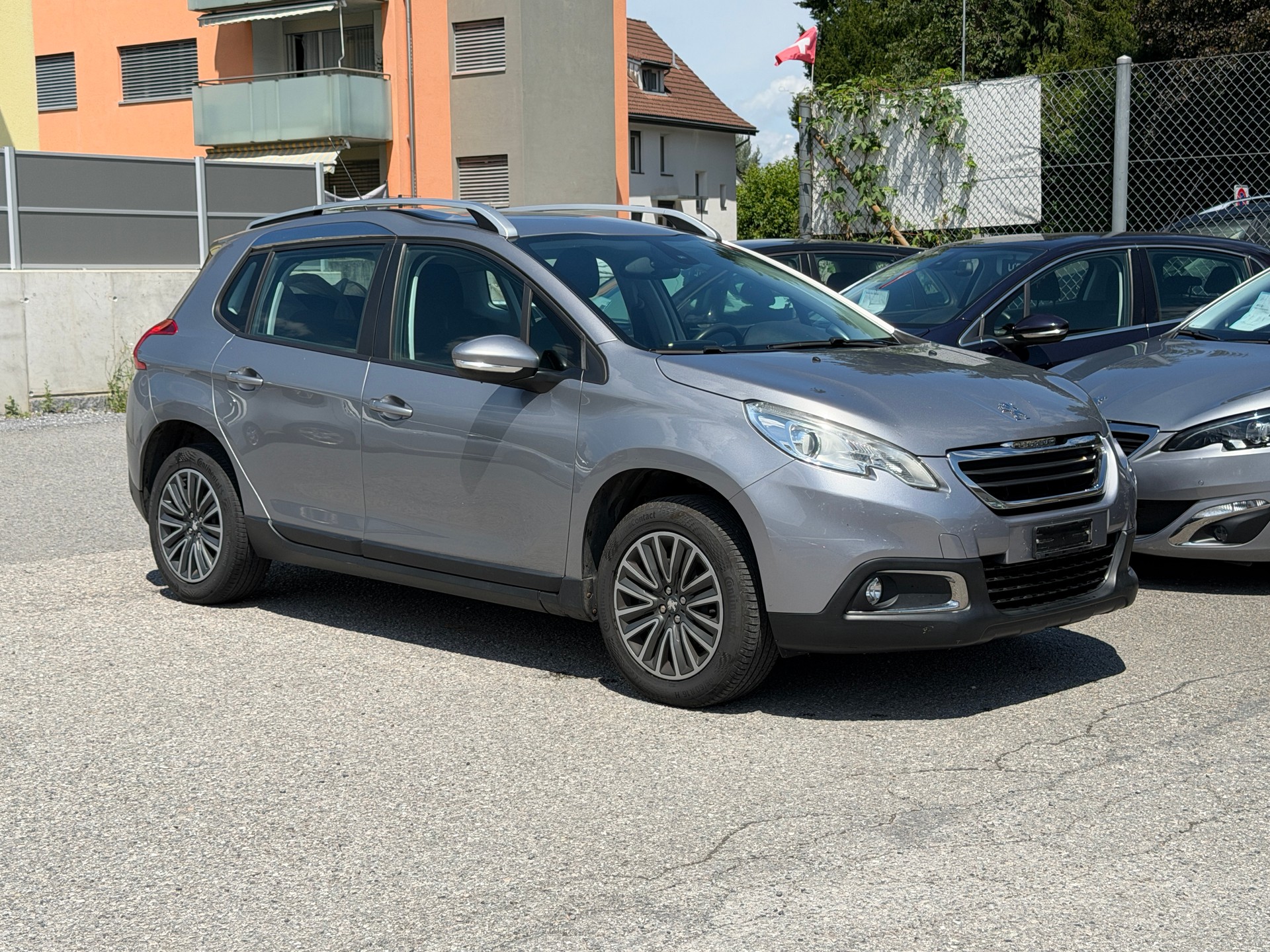 PEUGEOT 2008 1.6 VTI Active-image-4