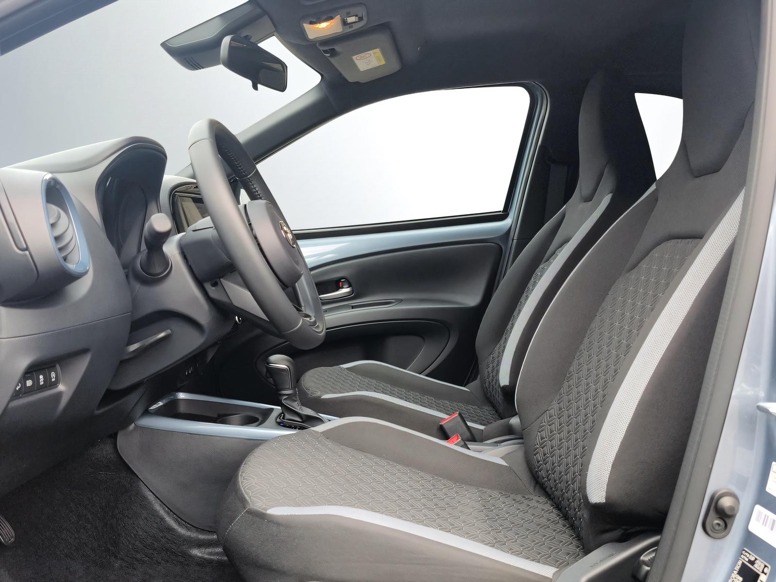 TOYOTA Aygo X 1.0 VVT-i Trend-image-2