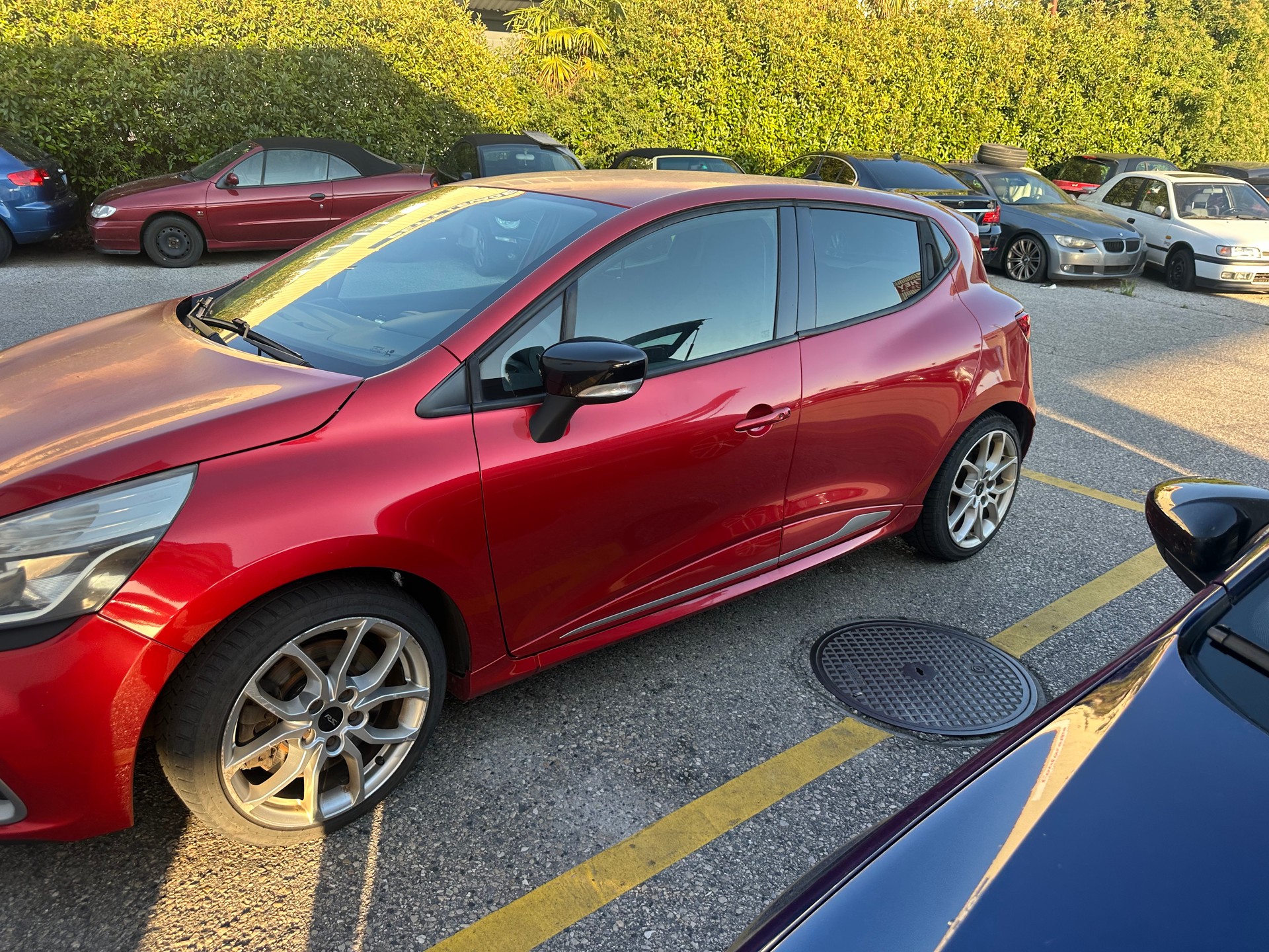 RENAULT Clio 1.6 T RS 200 EDC-image-2