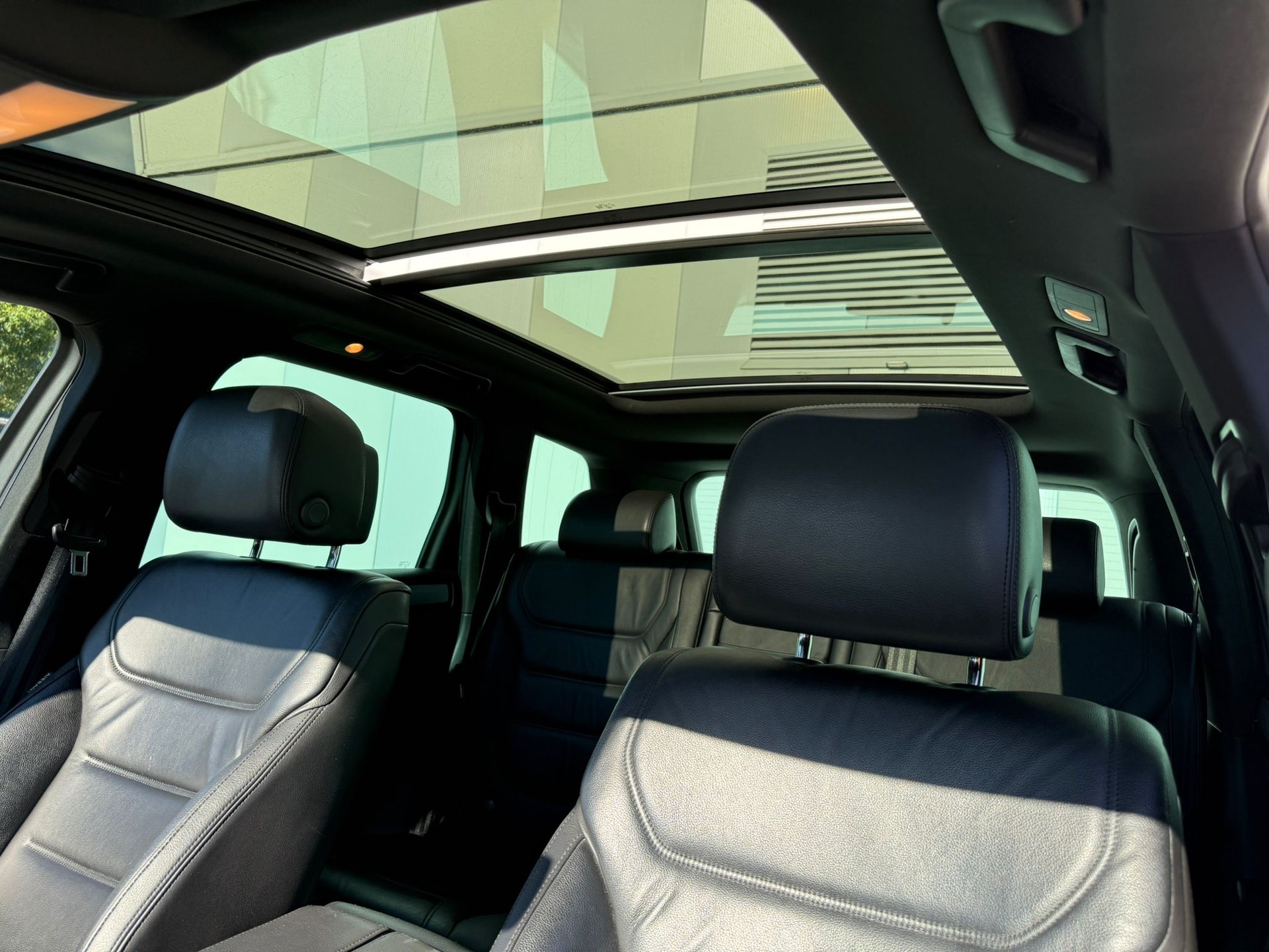 VW Touareg 3.0 TDI BMT Black Pearl Tiptronic-image-12