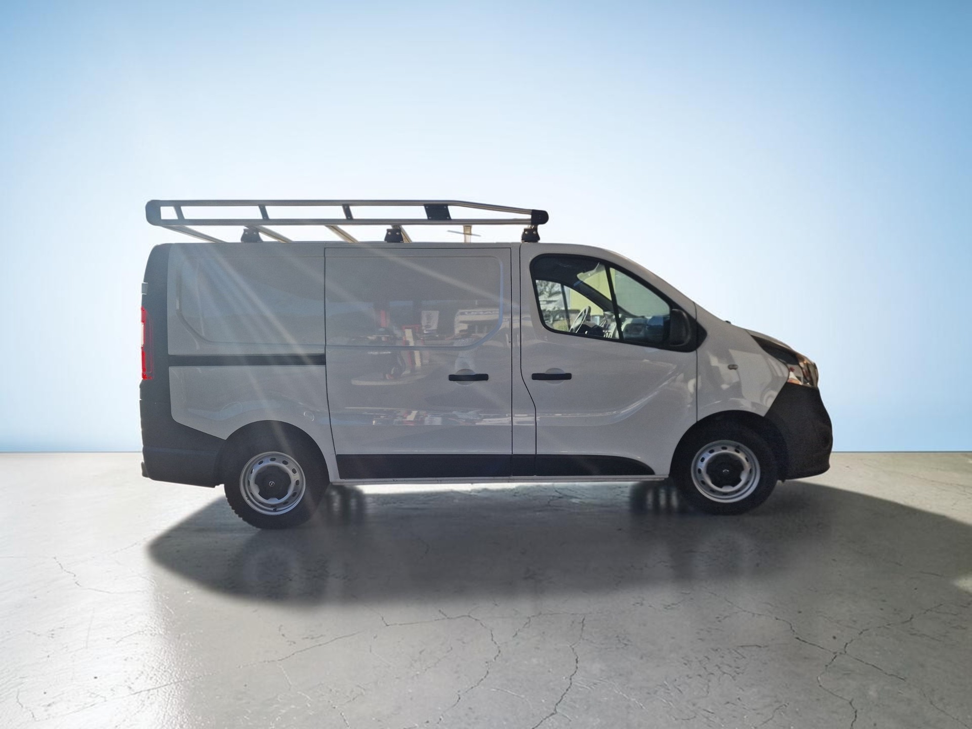 OPEL Vivaro 1.6 CDTI 2.7t L1H1 12Mt Gara MFK Neu-image-0