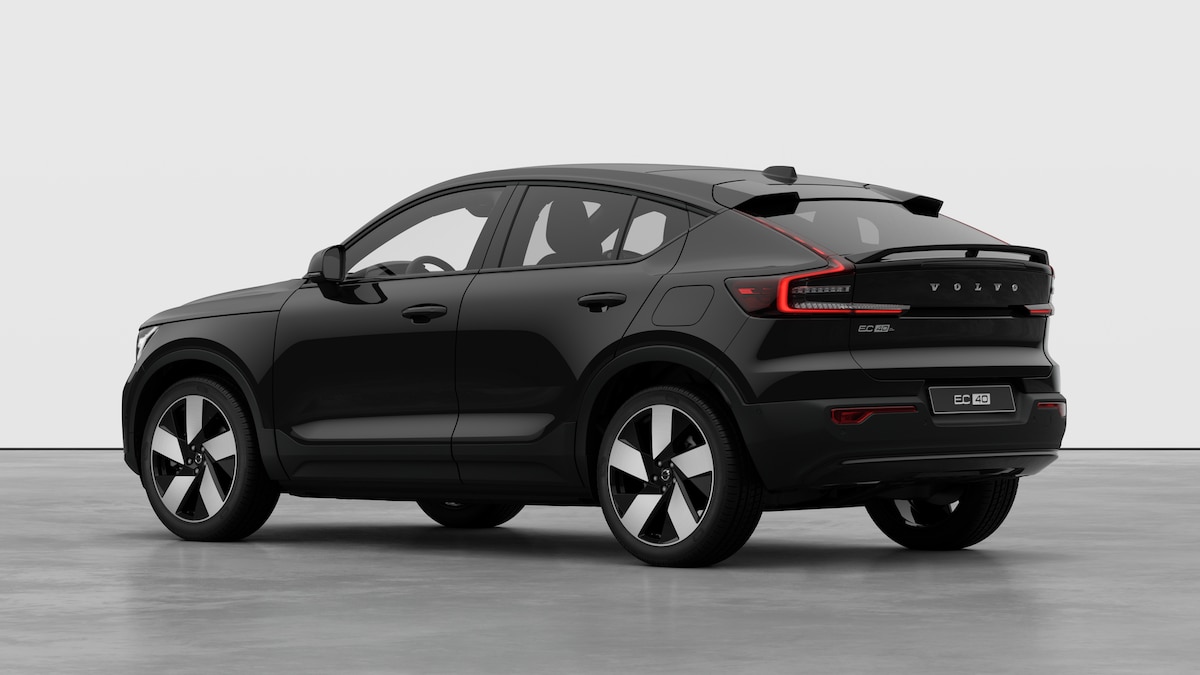 VOLVO EC40 Twin Ultra AWD XCENTRIC-image-1