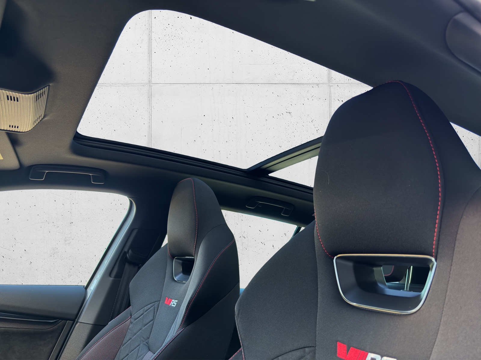 SKODA Octavia Combi 2.0 TSI DSG RS mit AHK-Vorbereitung & Rückfahrkamera-image-8