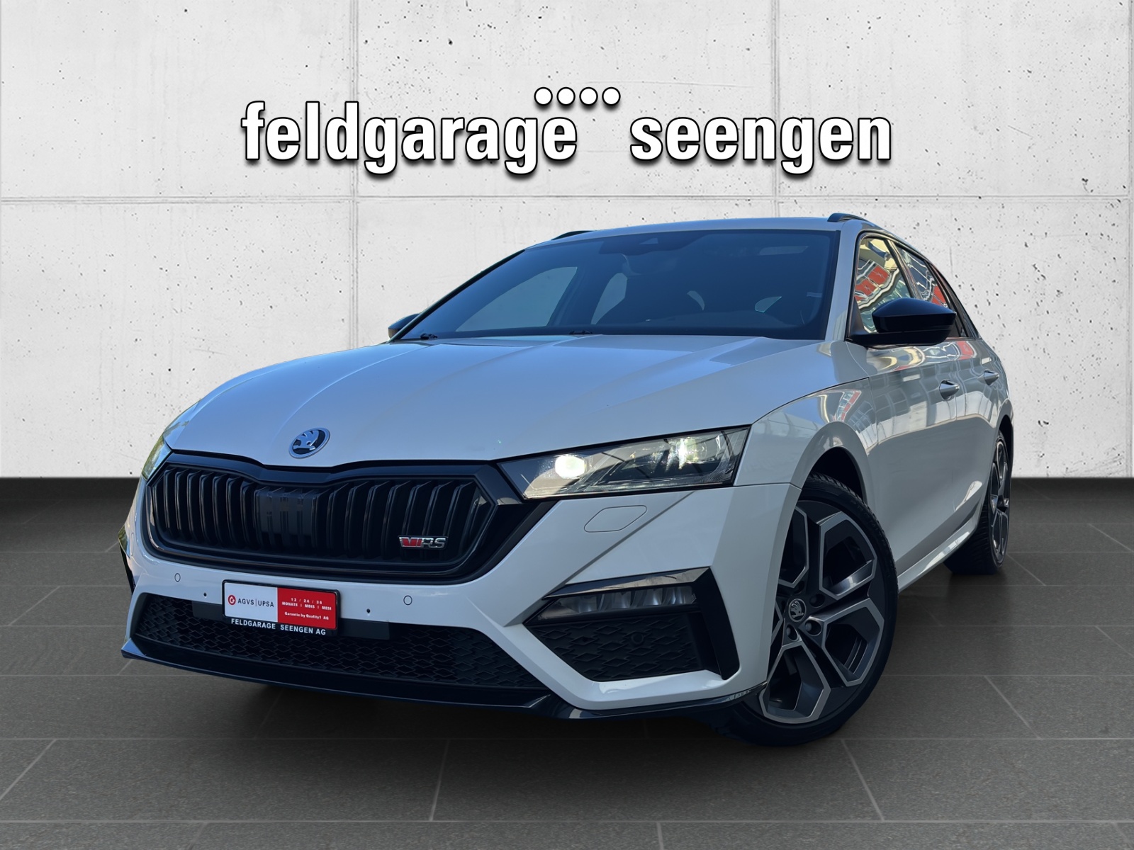 SKODA Octavia Combi 2.0 TSI DSG RS mit AHK-Vorbereitung & Rückfahrkamera-image-0