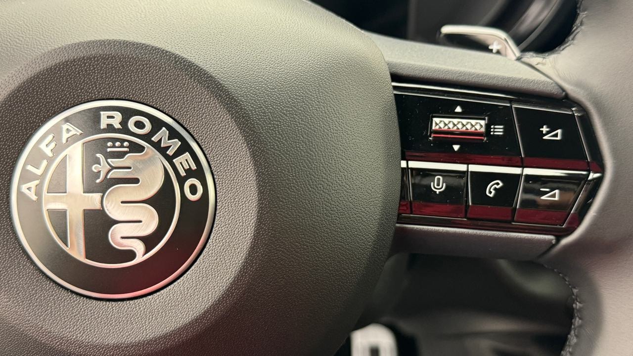 ALFA ROMEO Junior 1.2 48V Hybrid Speciale-image-9