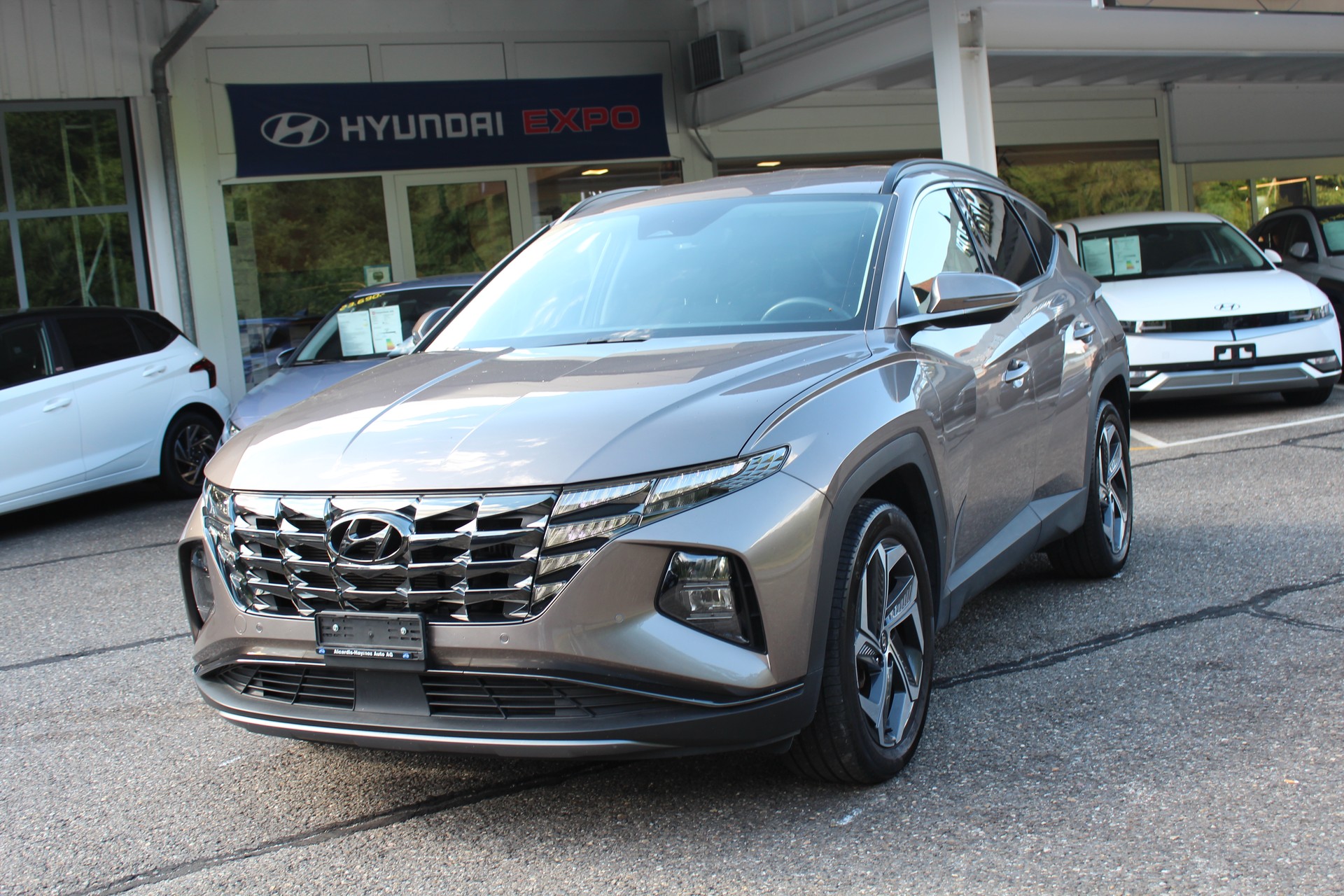 HYUNDAI Tucson 1.6 TGDI HEV Amplia 4WD-image-4