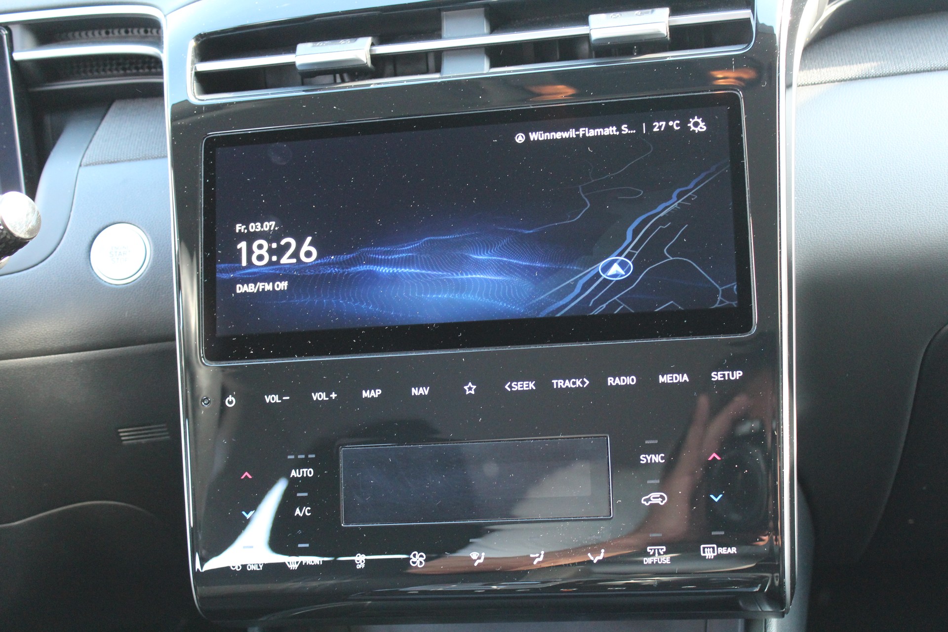 HYUNDAI Tucson 1.6 TGDI HEV Amplia 4WD-image-12
