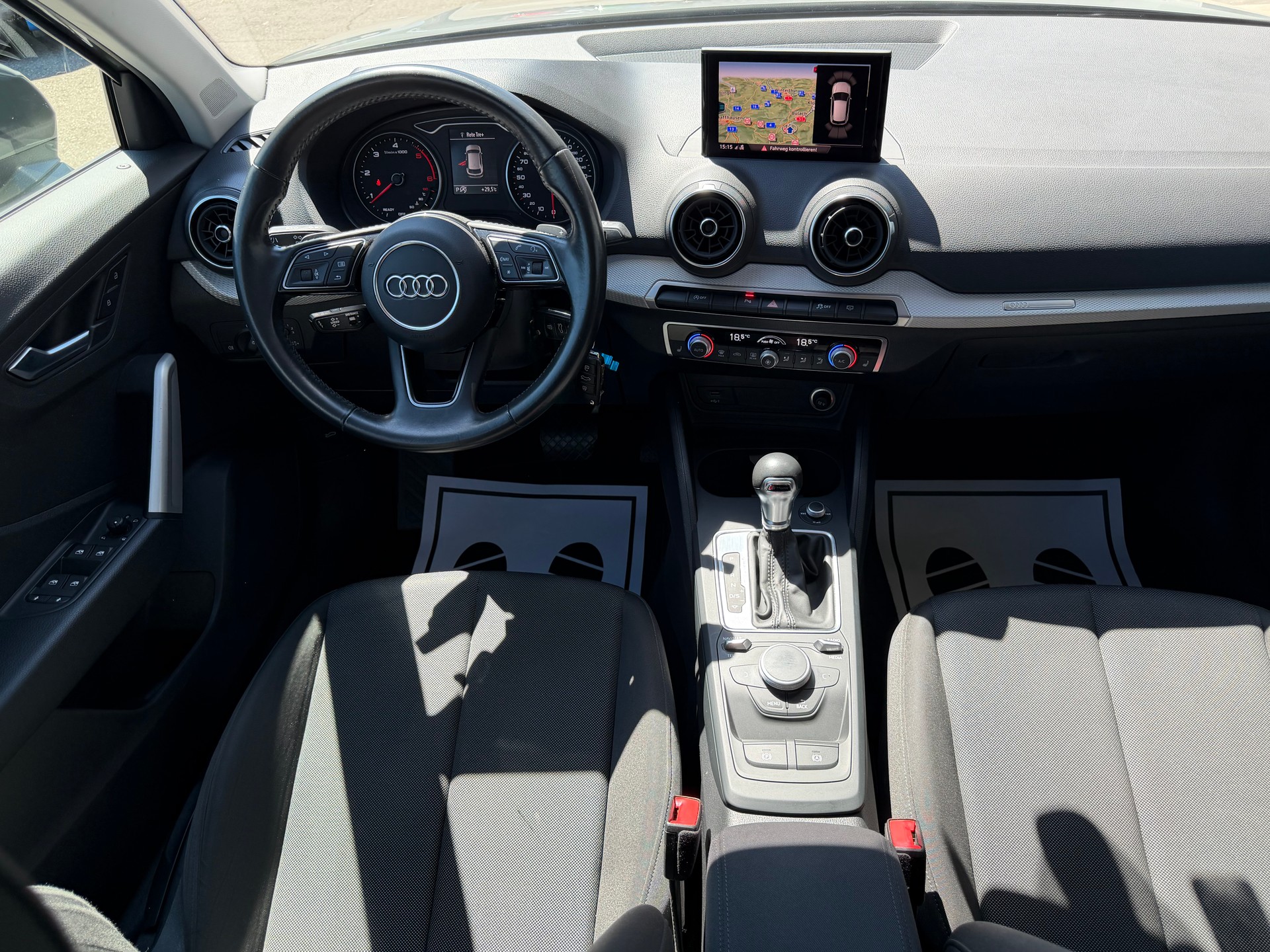 AUDI Q2 30 TDI S-tronic-image-9