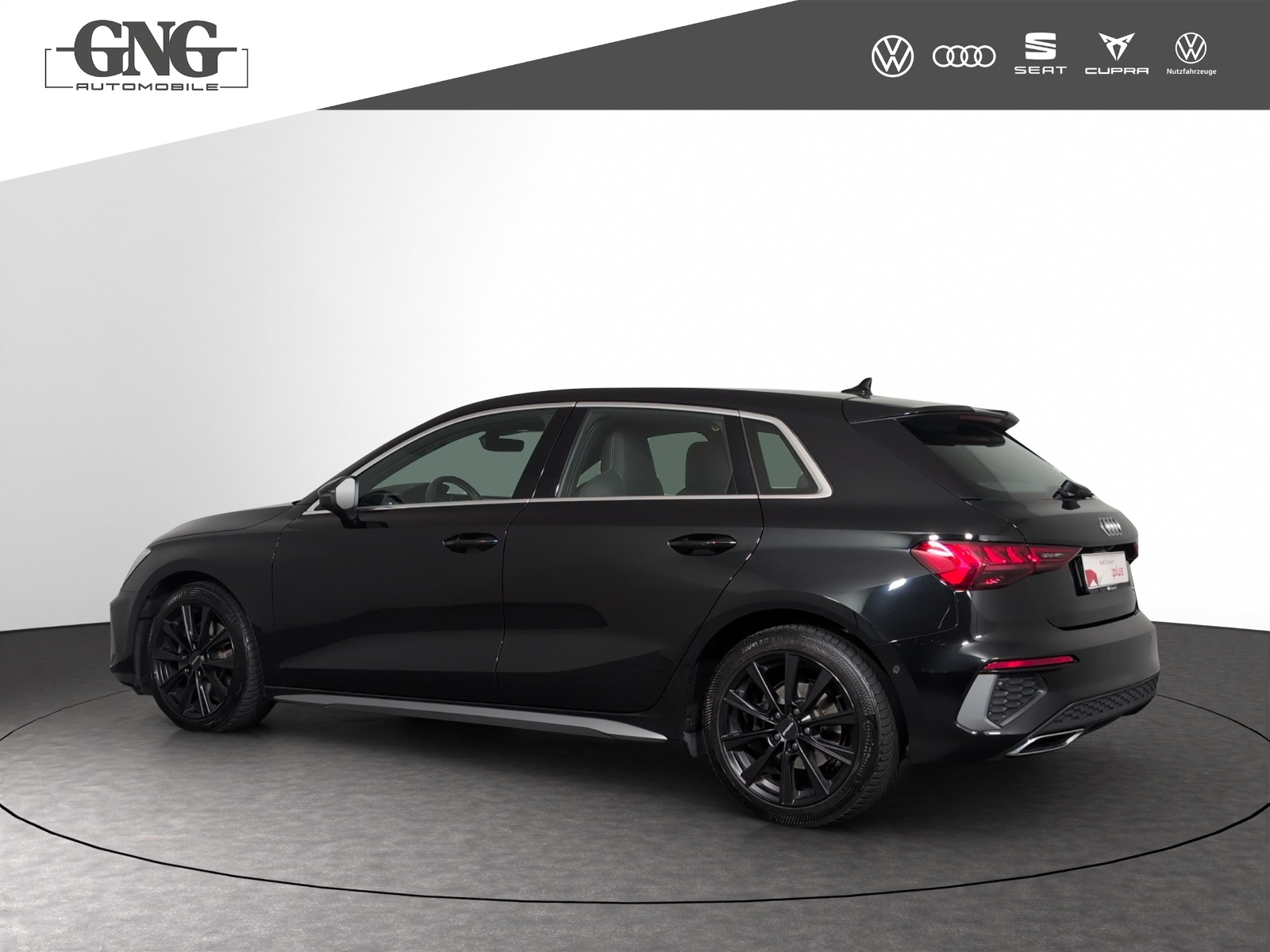 AUDI A3 Sportback 40 TDI S line S-tronic quattro-image-1
