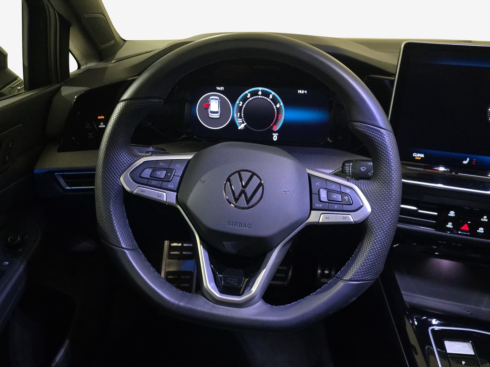 VW Golf Variant 2.0 TSI R-Line DSG 4 Motion-image-9