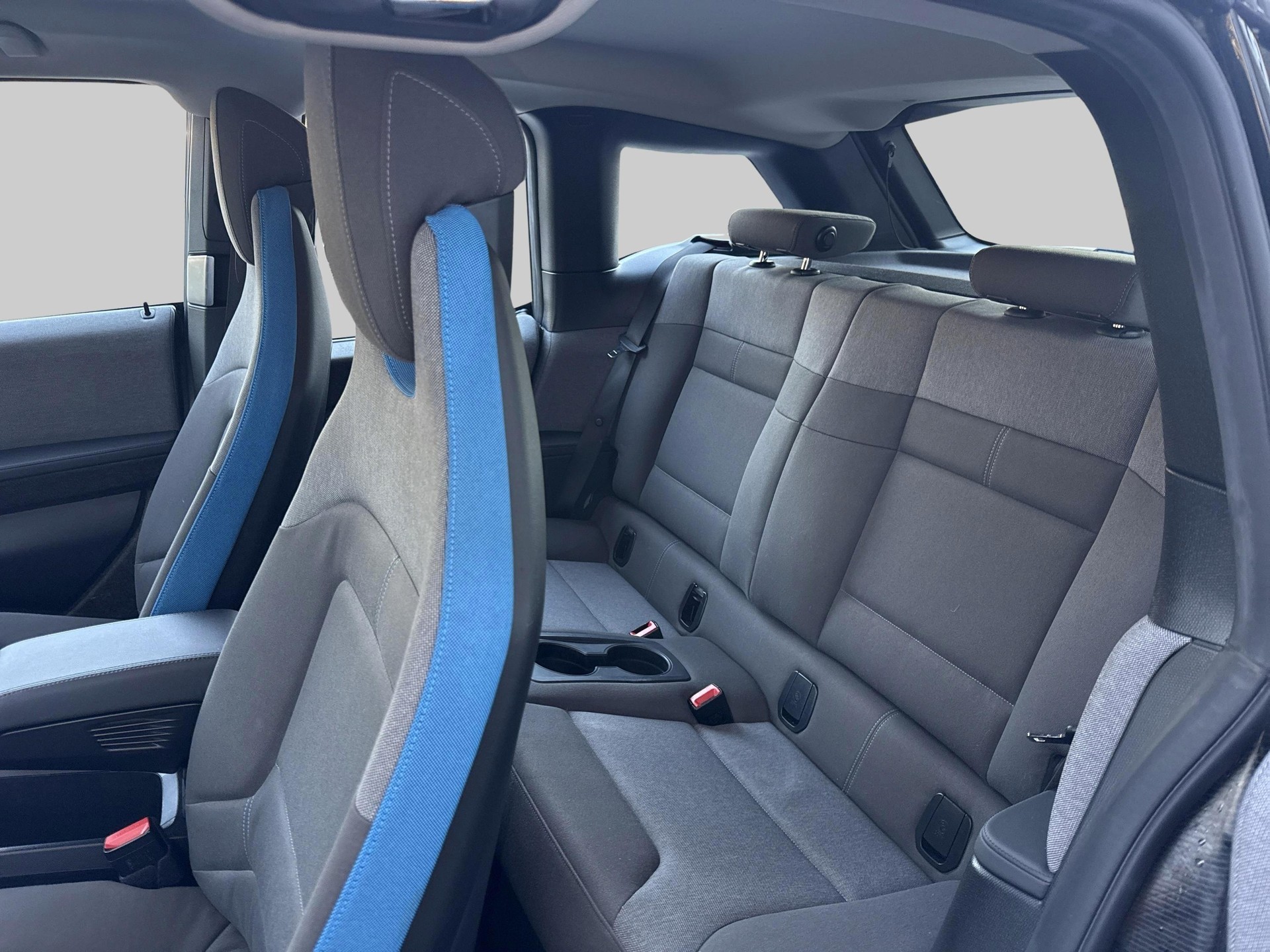 BMW i3 (120Ah)-image-17