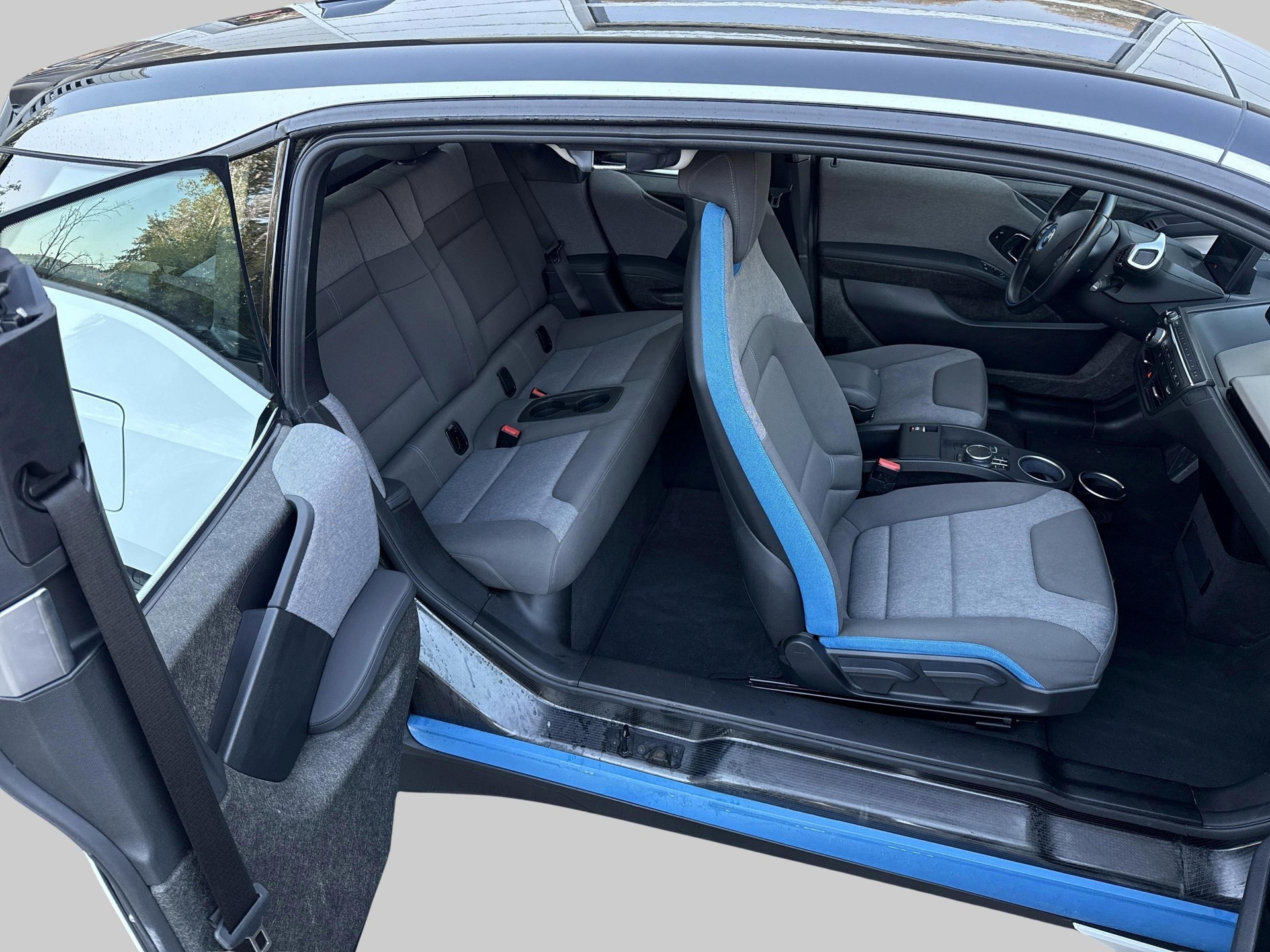 BMW i3 (120Ah)-image-19